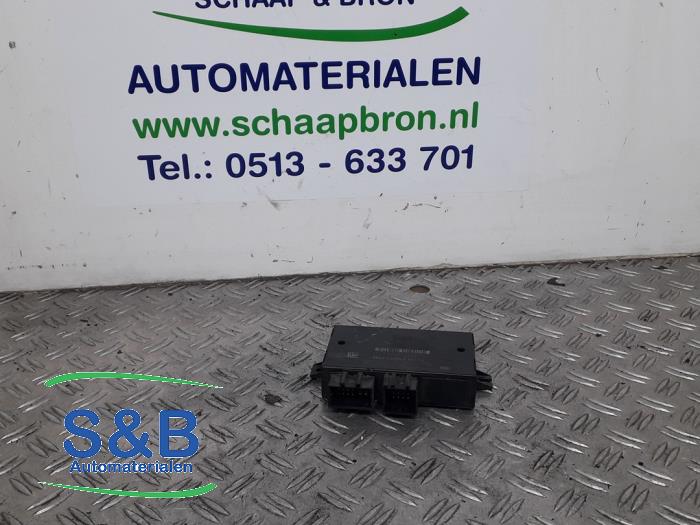 Used Computer, miscellaneous Volkswagen Crafter 2.0 TDI 16V Price € 70,00 Margin scheme offered by Schaap & Bron