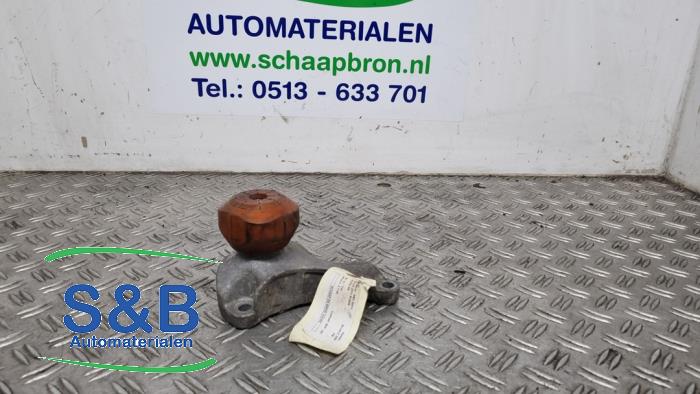 Used Engine mount Audi A6 (C6) 2.7 TDI V6 24V Quattro Price € 25,00 Margin scheme offered by Schaap & Bron