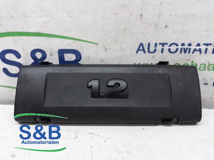 Gebrauchte Abdeckblech Motor Volkswagen Polo IV (9N1/2/3) 1.2 12V Preis € 10,00 Margenregelung angeboten von Schaap & Bron