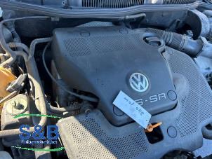 Motor van een Volkswagen Golf IV (1J1) 1.6 2000