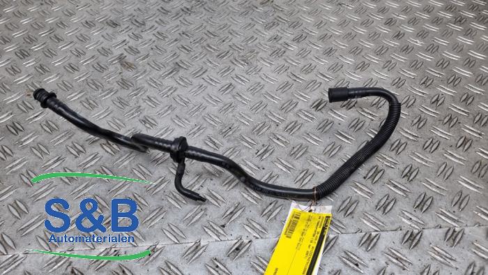 Gebrauchte Leitung (sonstige) Volkswagen Transporter/Caravelle T5 2.5 TDi Preis € 20,00 Margenregelung angeboten von Schaap & Bron