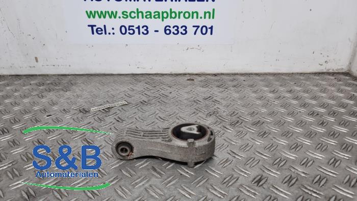 Used Engine mount Peugeot Expert (V1/VA/VB/VE/VF/VT/VY) 2.0 Blue HDi 120 16V Price € 12,00 Margin scheme offered by Schaap & Bron