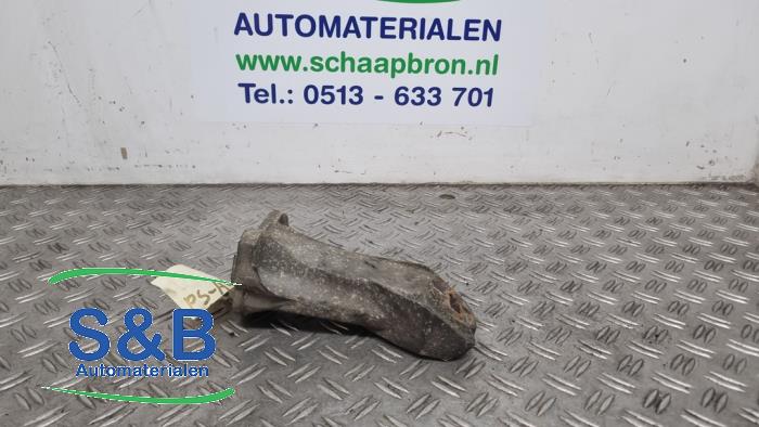 Used Engine mount Audi Coupé (B3) 2.3 E Price € 19,99 Margin scheme offered by Schaap & Bron