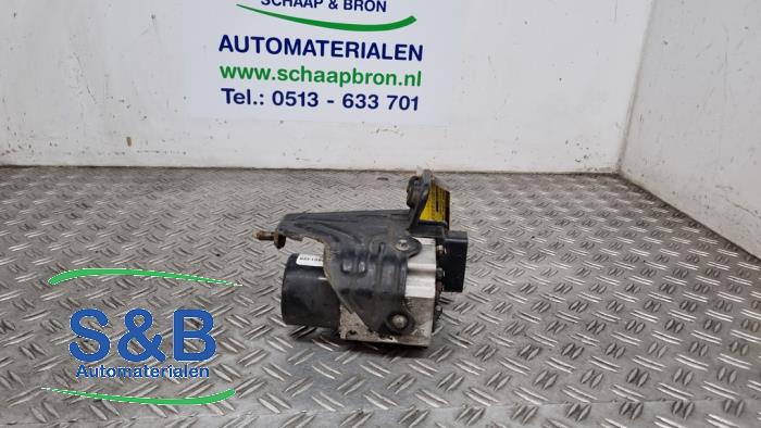 Używane Pompa ABS Saab 9-3 II Sport Sedan (YS3F) 1.8t 16V Cena € 69,99 Procedura marży oferowane przez Schaap & Bron