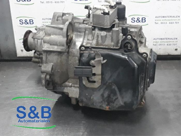 Getriebe van een Volkswagen Caddy IV 2.0 TDI 150 2018