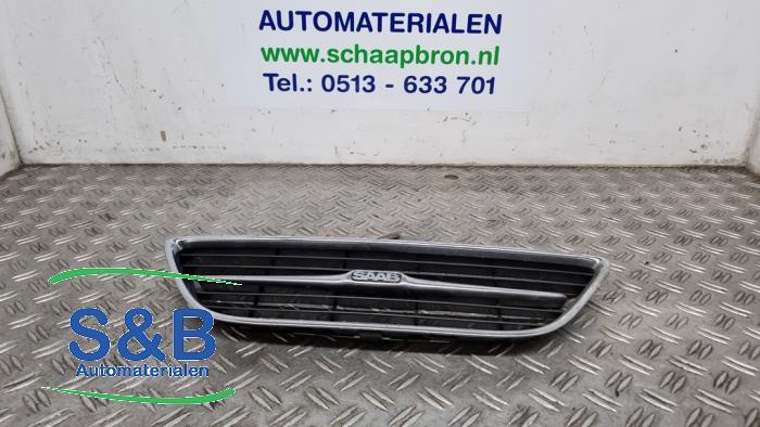 Używane Grill Saab 9-3 II Sport Sedan (YS3F) 1.8t 16V Cena € 44,99 Procedura marży oferowane przez Schaap & Bron