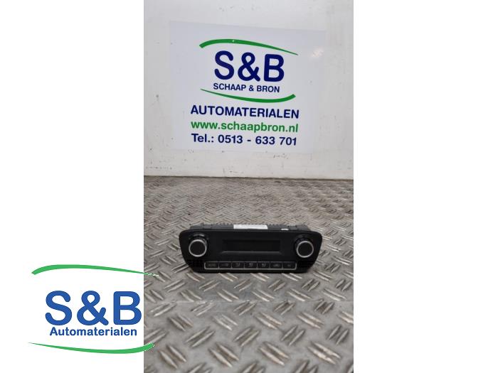 Używane Panel climatronic Volkswagen Polo V (6R) 1.2 TDI 12V BlueMotion Cena € 39,99 Procedura marży oferowane przez Schaap & Bron