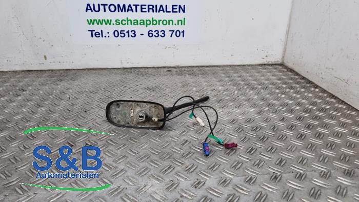 Używane Antena Volkswagen Polo V (6R) 1.2 TDI 12V BlueMotion Cena € 29,99 Procedura marży oferowane przez Schaap & Bron