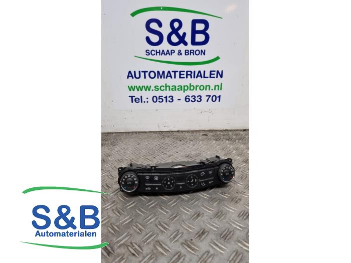 Gebrauchte Climatronic Panel Mercedes E (W211) 2.2 E-200 CDI 16V Preis € 69,99 Margenregelung angeboten von Schaap & Bron