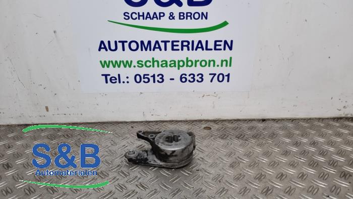 Used Engine mount Volkswagen Golf IV (1J1) 2.3 V5 GTI Price € 30,00 Margin scheme offered by Schaap & Bron
