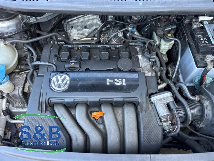 Używane Silnik Volkswagen Touran (1T1/T2) 2.0 FSI 16V Cena € 750,00 Procedura marży oferowane przez Schaap & Bron