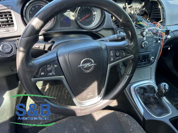 Używane Kierownica Opel Insignia 1.4 Turbo 16V Ecotec Cena € 40,00 Procedura marży oferowane przez Schaap & Bron