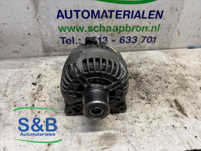 Gebrauchte Dynamo Volkswagen Transporter T5 2.5 TDi Preis € 100,00 Margenregelung angeboten von Schaap & Bron