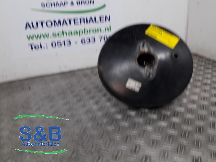 Usados Servofreno Nissan Qashqai +2 (JJ10E) 2.0 16V Precio € 75,00 Norma de margen ofrecido por Schaap & Bron