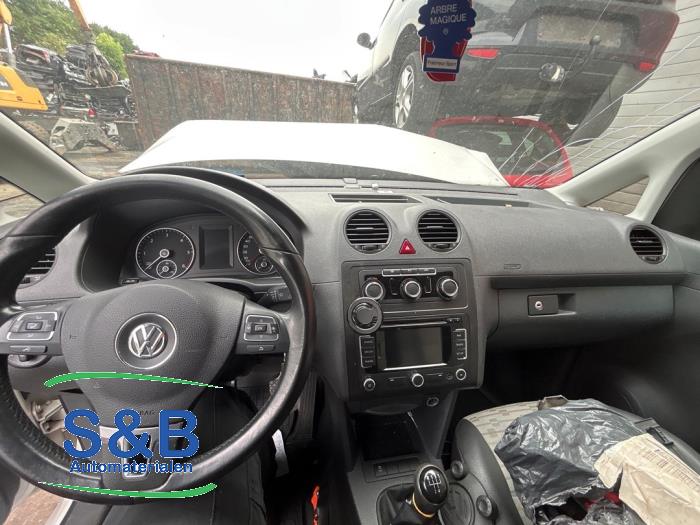 Używane Panel Volkswagen Caddy III (2KA,2KH,2CA,2CH) 1.6 TDI 16V Cena € 115,00 Procedura marży oferowane przez Schaap & Bron