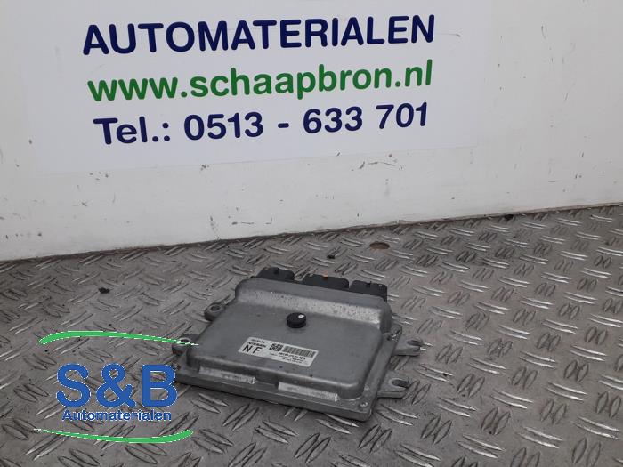 Used Engine management computer Nissan Qashqai +2 (JJ10E) 2.0 16V Price € 75,00 Margin scheme offered by Schaap & Bron