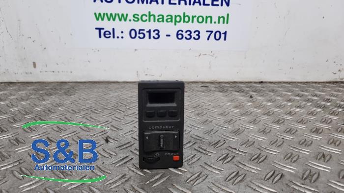Begagnade Klocka Audi 200 (C3) 2.1 Turbo Quattro Pris € 100,00 Marginaltabell erbjuds av Schaap & Bron