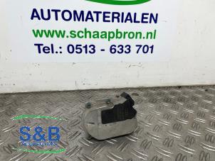 Drosselklappe van een Audi A5 Quattro (B8C/S) 3.0 TDI V6 24V 2010