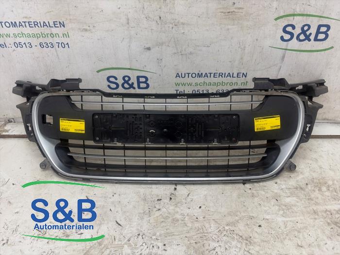 Używane Grill Peugeot 308 (4A/C) 1.6 VTI 16V Cena € 65,00 Procedura marży oferowane przez Schaap & Bron