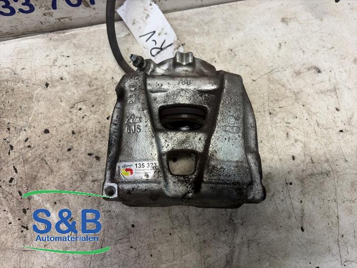 Used Front brake calliper, left Volkswagen Tiguan (5N1/2) 2.0 TDI 16V 4Motion Price € 39,99 Margin scheme offered by Schaap & Bron