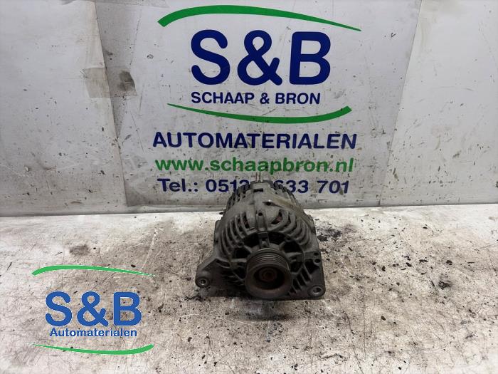 Begagnade Dynamo Volkswagen Passat (3B2) 2.8 30V Pris € 80,00 Marginaltabell erbjuds av Schaap & Bron