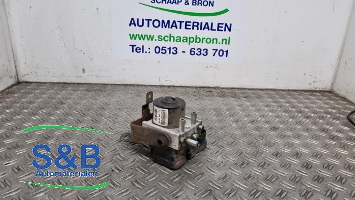 Gebrauchte ABS Pumpe Chevrolet Aveo (250) 1.2 16V Preis € 55,00 Margenregelung angeboten von Schaap & Bron