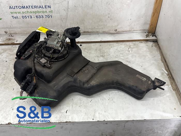 Gebrauchte Adblue Tank Volkswagen Sharan (7N) 2.0 TDI 16V Preis € 149,99 Margenregelung angeboten von Schaap & Bron