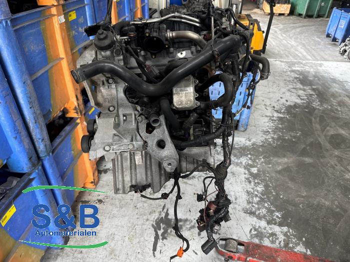 Used Engine Audi A4 Avant (B8) 2.0 TDI 143 16V Price € 1.200,00 Margin scheme offered by Schaap & Bron