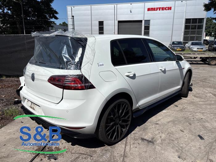 Używane Obrecz Volkswagen Golf VII (AUA) 2.0 GTI 16V Cena € 175,00 Procedura marży oferowane przez Schaap & Bron