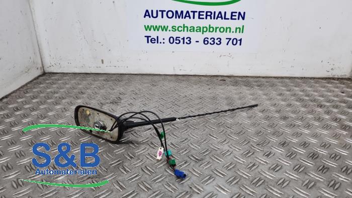 Używane Antena Seat Mii 1.0 12V Cena € 30,00 Procedura marży oferowane przez Schaap & Bron