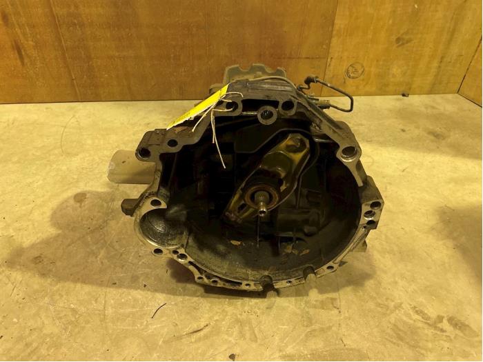 Gebrauchte Getriebe Volkswagen Passat (3B2) 1.8 20V Preis € 125,00 Margenregelung angeboten von F. van den Mosselaar autodemontage