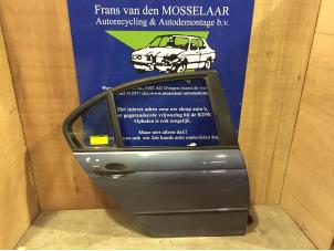 Used Rear door 4-door, right BMW 3 serie (E46/4) 316i Price € 50,00 Margin scheme offered by F. van den Mosselaar autodemontage