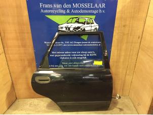 Używane Drzwi prawe tylne wersja 4-drzwiowa Volvo V40 (VW) 1.8 16V Cena € 50,00 Procedura marży oferowane przez F. van den Mosselaar autodemontage