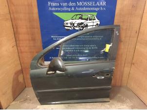 Używane Drzwi lewe przednie wersja 4-drzwiowa Peugeot 207/207+ (WA/WC/WM) 1.4 16V Cena € 50,00 Procedura marży oferowane przez F. van den Mosselaar autodemontage