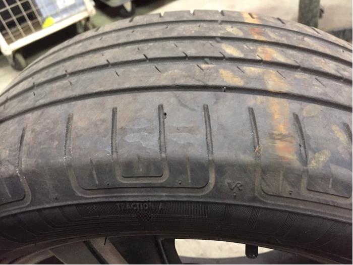 Felgen Set + Reifen Mercedes A 1.5 A-150 5-Drs. - 5X112 