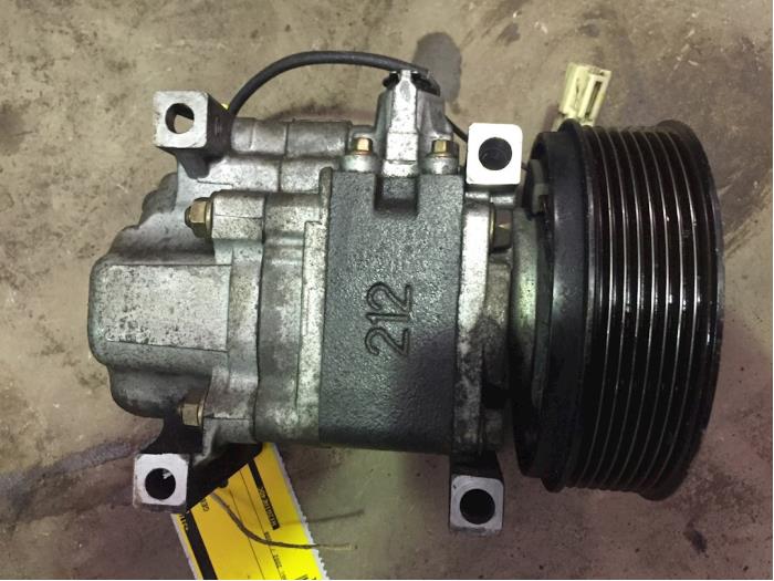 Usagé Pompe clim Mazda 6 Sportbreak (GY19/89) 2.0 CiDT 16V Prix € 75,00 Règlement à la marge proposé par F. van den Mosselaar autodemontage