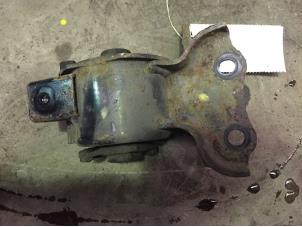 Usagé Support moteur Mazda 6 Sport (GG14) 1.8i 16V Prix € 15,00 Règlement à la marge proposé par F. van den Mosselaar autodemontage