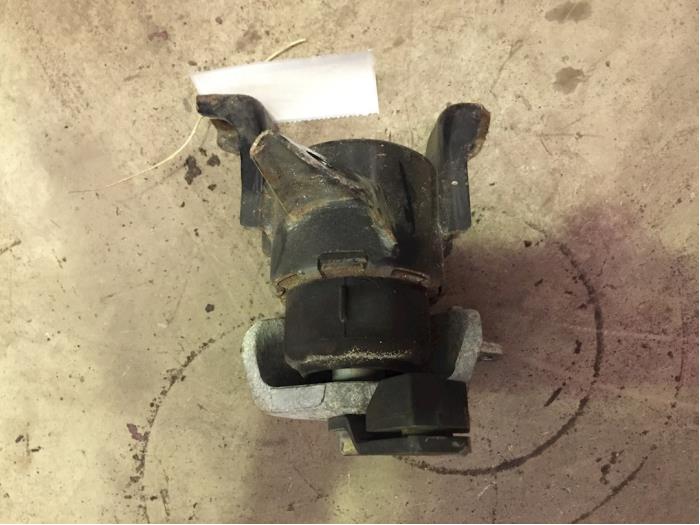 Used Engine mount Mazda 6 Sport (GG14) 1.8i 16V Price € 15,00 Margin scheme offered by F. van den Mosselaar autodemontage