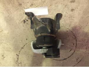 Usagé Support moteur Mazda 6 Sport (GG14) 1.8i 16V Prix € 15,00 Règlement à la marge proposé par F. van den Mosselaar autodemontage
