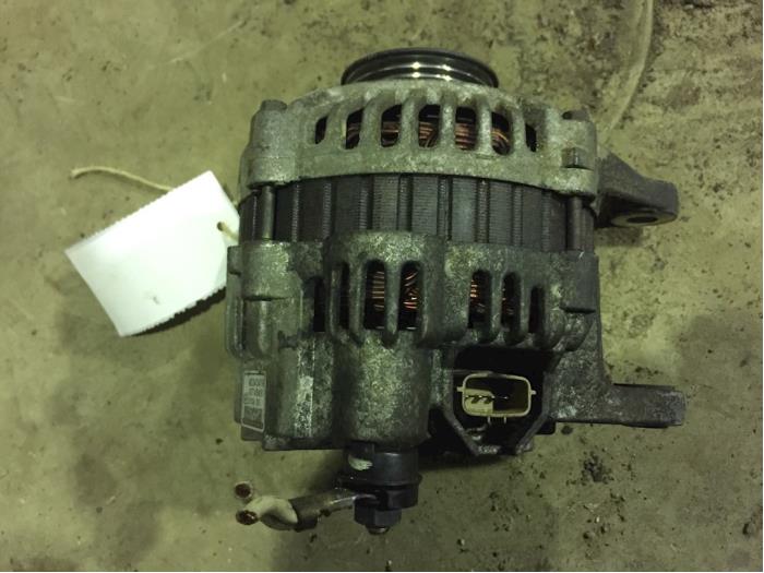 Gebrauchte Dynamo Mitsubishi Carisma 1.8 GDI 16V Preis € 35,00 Margenregelung angeboten von F. van den Mosselaar autodemontage