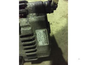 Dynamo van een Mitsubishi Carisma 1.8 GDI 16V 1999