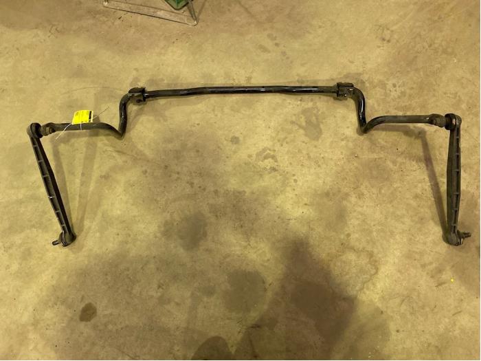 Front anti-roll bar from a Opel Astra H (L48)  2008