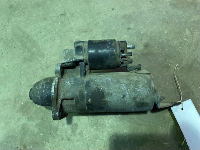Gebrauchte Anlasser BMW 5 serie (E39) 523i 24V Preis € 25,00 Margenregelung angeboten von F. van den Mosselaar autodemontage