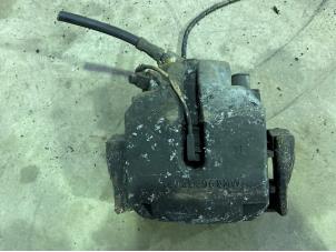 Used Front brake calliper, left BMW 5 serie (E39) Price € 25,00 Margin scheme offered by F. van den Mosselaar autodemontage