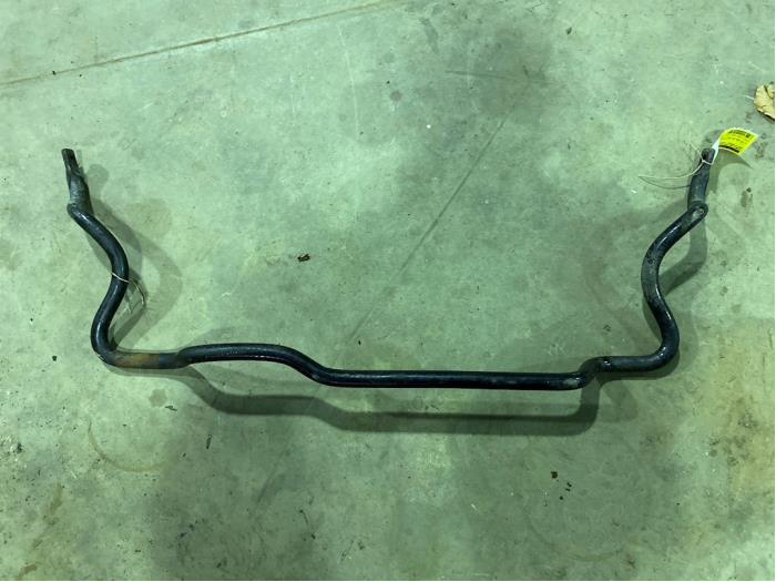 Front anti-roll bar from a BMW 5 serie (E39) 525 tds 1997
