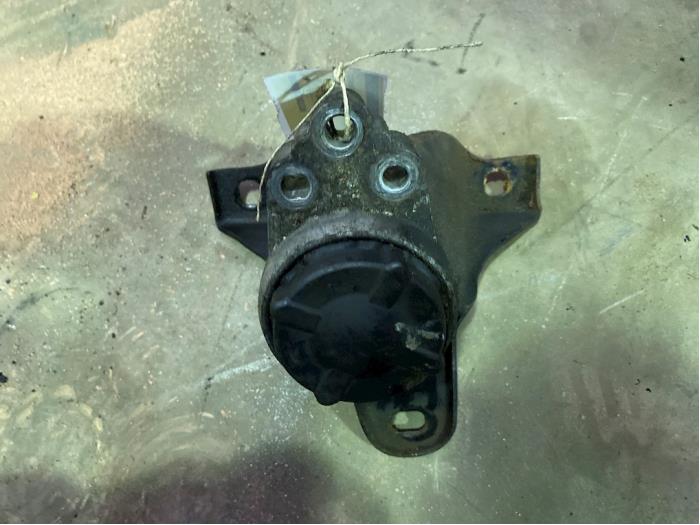 Gebrauchte Motorlager Ford Focus 1 Wagon 1.4 16V Preis € 15,00 Margenregelung angeboten von F. van den Mosselaar autodemontage
