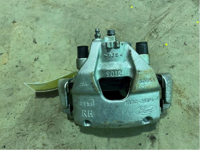 Gebrauchte Bremszange rechts vorne Ford Fiesta 7 1.0 EcoBoost 12V 100 Preis € 50,00 Margenregelung angeboten von F. van den Mosselaar autodemontage
