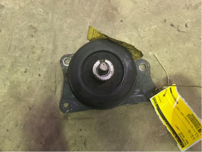 Used Engine mount Seat Ibiza III (6L1) 1.2 12V Price € 15,00 Margin scheme offered by F. van den Mosselaar autodemontage