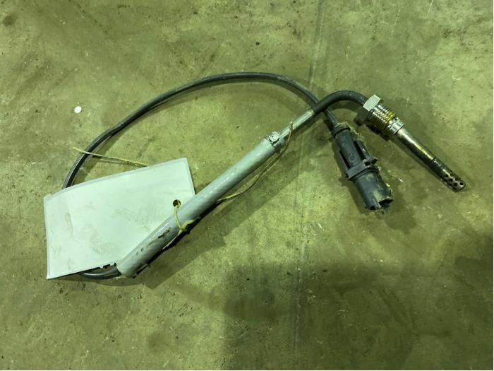 Usagé Sensor température d’échappement Fiat Panda (312) Prix € 25,00 Règlement à la marge proposé par F. van den Mosselaar autodemontage
