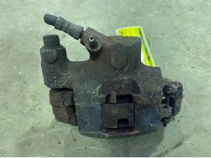 Used Front brake calliper, right Fiat Seicento (187) Price € 25,00 Margin scheme offered by F. van den Mosselaar autodemontage